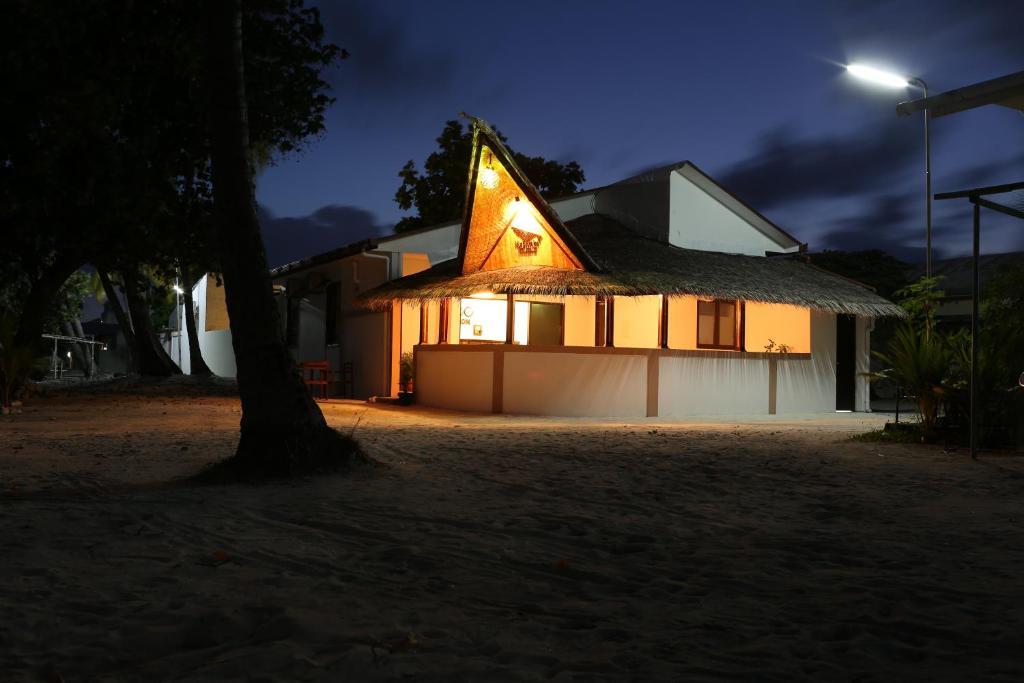 Isle Beach Inn Maldives Exterior foto